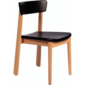 Silla Tramontina Piazza Kyoto en madera Tauari con acabado en barniz transparente y tapizado negro